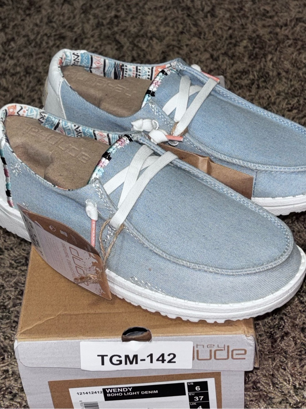Hey Dude Women's Wendy Boho Light Denim Blue Slip-On Shoes Size 6 New